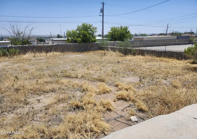 21st image of 8608 Leo St, El Paso, TX 79904 | MLS# 948577