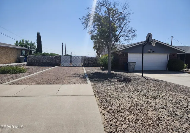 2nd image of 8608 Leo St, El Paso, TX 79904 | MLS# 948577