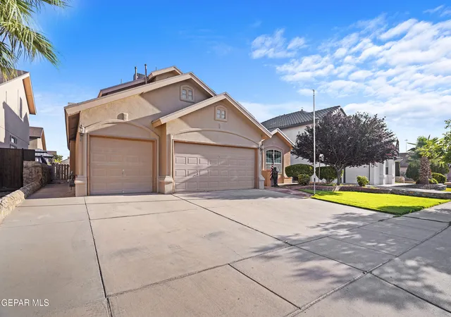 2nd image of 12404 Paseo Alegre Dr, El Paso, TX 79928 | MLS# 948602