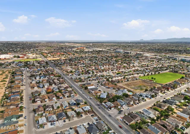 32nd image of 3808 Tierra Alamo Dr, El Paso, TX 79938 | MLS# 948679