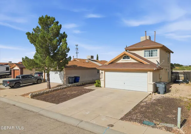 3rd image of 3808 Tierra Alamo Dr, El Paso, TX 79938 | MLS# 948679