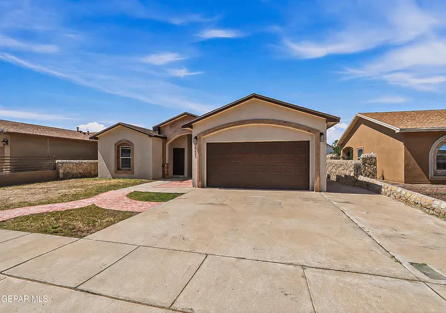 Photo 3 of Single family home for sale at 1043 Chris Forbes Cir, Socorro, TX 79927 | MLS# 948651 | Listing updated on 2026-09-08