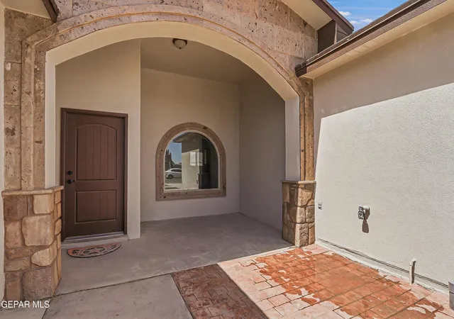 Photo 3 of Single family home for sale at 1043 Chris Forbes Cir, Socorro, TX 79927 | MLS# 948651 | Listing updated on 2026-09-08