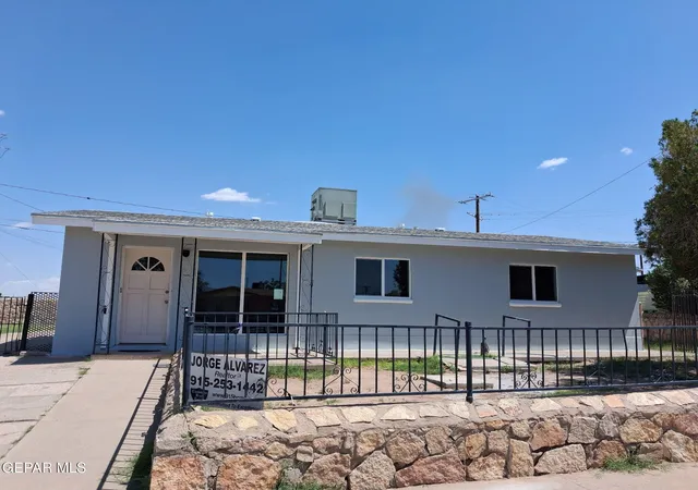 1st image of 424 Pecos St, El Paso, TX 79905 | MLS# 948675