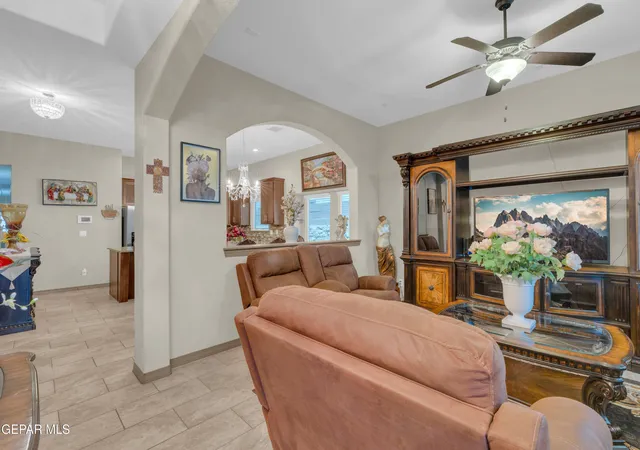Photo 4 of Single family home for sale at 801 Spofforth Rd, El Paso, TX 79928 | MLS# 948674 | Listing updated on 2026-09-23