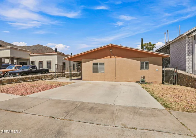 Photo 1 of Multi family home for sale at 2627 Gold Ave #2, El Paso, TX 79930 | MLS# 950150 | Listing updated on 2026-08-30