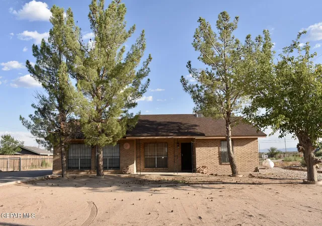Photo 1 of Sale Pending at 178 Esquivel Ct, Clint, TX 79836 | MLS# 949100 | Listing updated on 2026-09-14