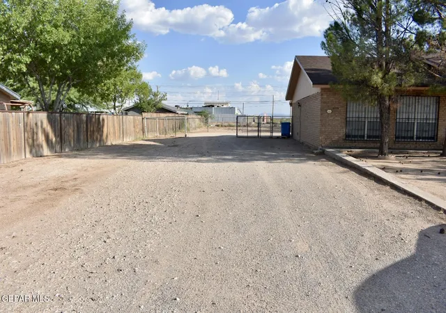 Photo 4 of Sale Pending at 178 Esquivel Ct, Clint, TX 79836 | MLS# 949100 | Listing updated on 2026-09-14
