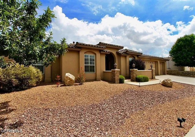 3rd image of 797 Maxey Marie Dr, El Paso, TX 79932 | MLS# 948736