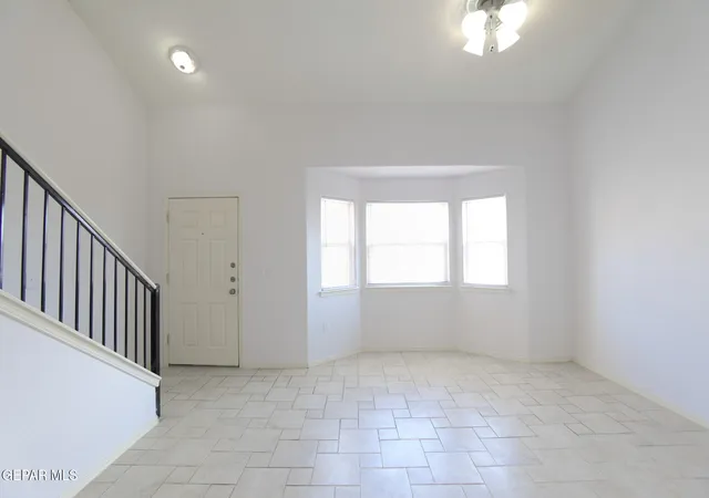 Photo 3 of Sale Pending at 3912 Stargazer Ct, El Paso, TX 79904 | MLS# 948796 | Listing updated on 2026-10-08