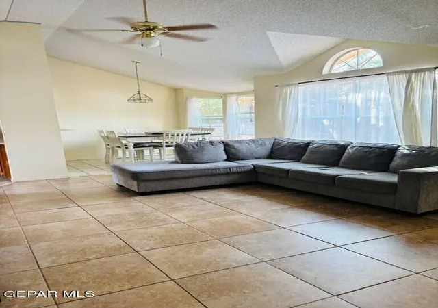 5th image of 516 Cristian Ct, Horizon City, TX 79928 | MLS# 949246