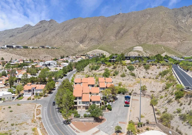 2nd image of 4614 N Stanton St #C-19, El Paso, TX 79902 | MLS# 948770