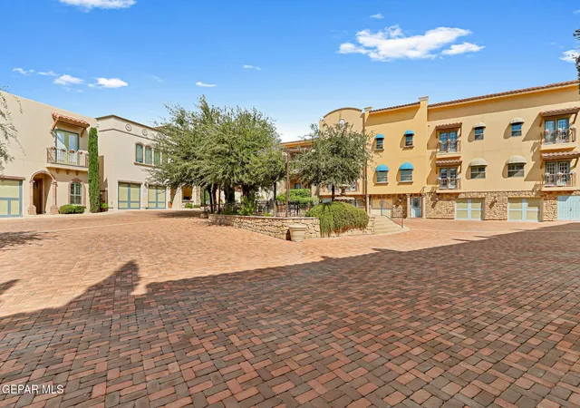 2nd image of 6350 Escondido Dr, El Paso, TX 79912