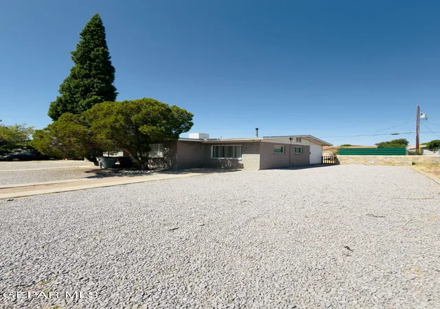 3rd image of 1501 Prairie Dr, El Paso, TX 79925 | MLS# 948805