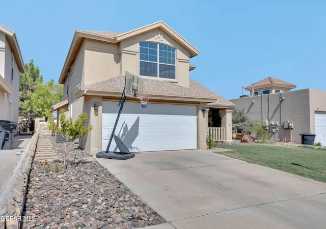 Photo 3 of Single family home for sale at 717 Teichelkamp Dr, El Paso, TX 79928 | MLS# 948929 | Listing updated on 2026-10-05
