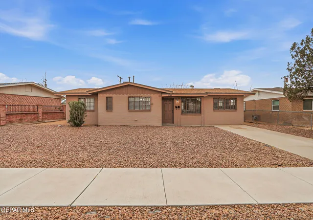 2nd image of 5708 Lexington Dr, El Paso, TX 79924 | MLS# 948806