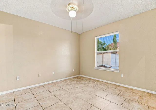 37th image of 456 Katherine Dr, Horizon City, TX 79928 | MLS# 948835