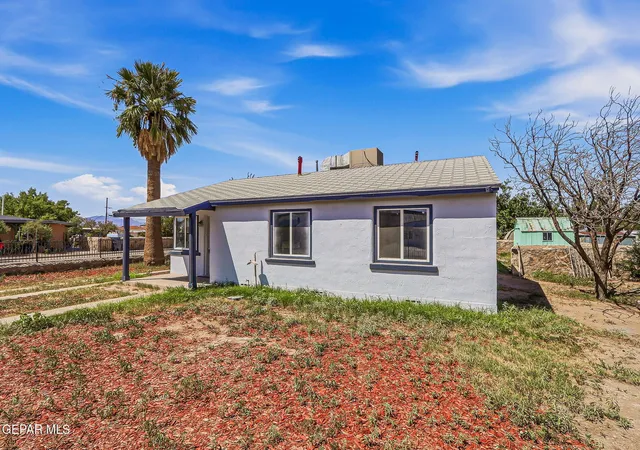 Photo 3 of Sale Pending at 521 Ben Swain Dr, El Paso, TX 79915 | MLS# 949009 | Listing updated on 2026-09-04