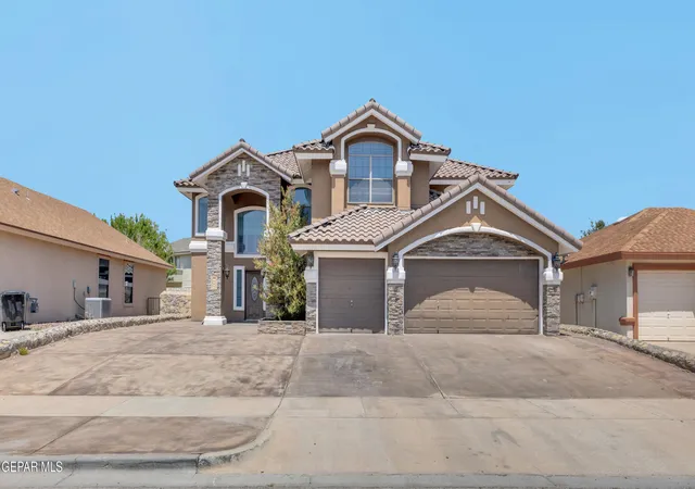 Photo 3 of Single family home for sale at 428 Desert Dandelion St, El Paso, TX 79928 | MLS# 949022 | Listing updated on 2026-08-31