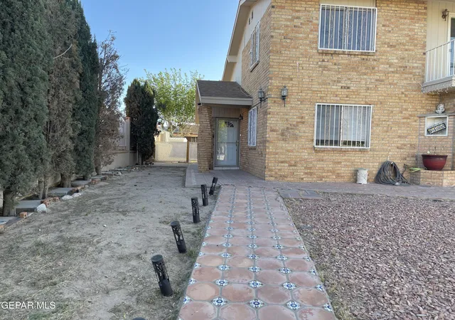 Photo 3 of Single family home for sale at 9420 Louvre Dr, El Paso, TX 79907 | MLS# 949119 | Listing updated on 2026-08-19