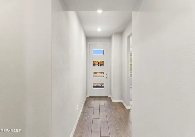 5th image of 14460 Desert Wind Dr, Horizon City, TX 79928 | MLS# 948959