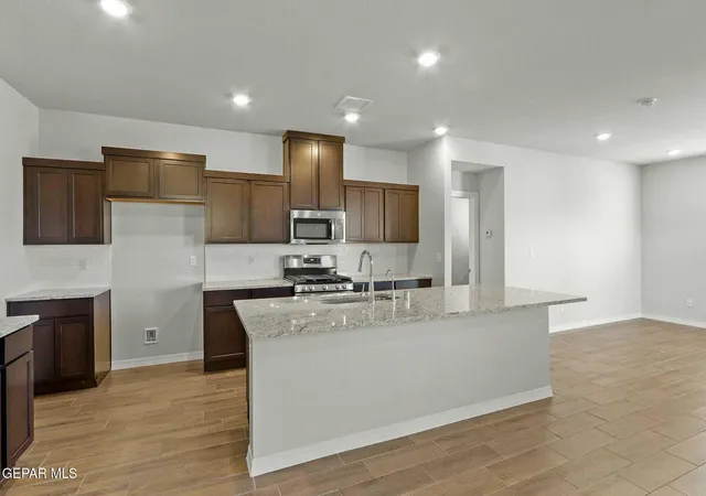 2nd image of 14465 Desert Wind Dr, El Paso, TX 79928 | MLS# 948961