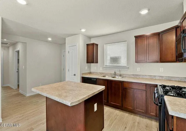 2nd image of 14224 Star Cactus Ave, Horizon City, TX 79928 | MLS# 948979