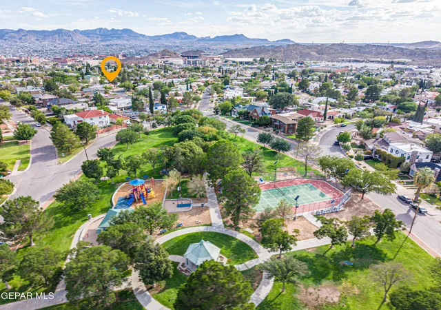 Photo 3 of Sale Pending at 708 E Baltimore Dr, El Paso, TX 79902 | MLS# 949330 | Listing updated on 2026-09-04