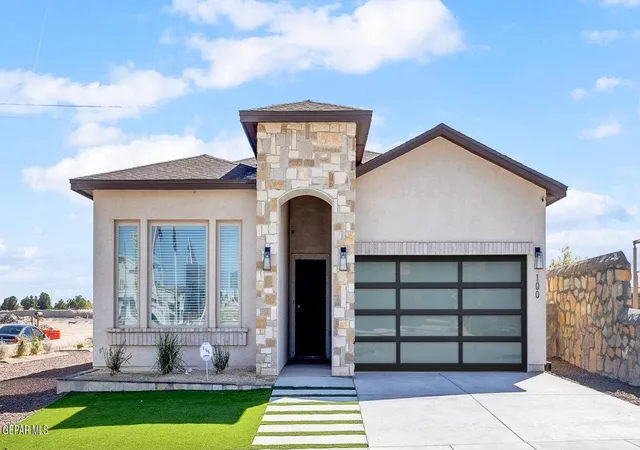 Photo 1 of Sale Pending at 420 Plateau Dr, Socorro, TX 79927 | MLS# 948998 | Listing updated on 2026-08-25