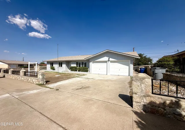 5th image of 10220 Bon Aire Dr, El Paso, TX 79924 | MLS# 949189