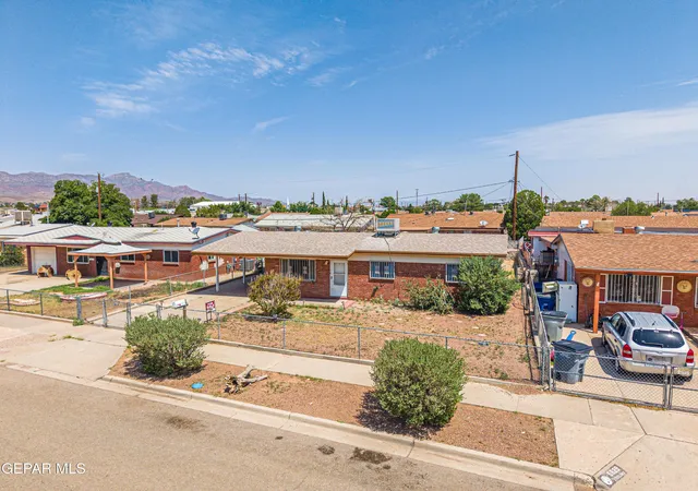 Photo 2 of Sale Pending at 5821 Vanguard Ct, El Paso, TX 79924 | MLS# 949071 | Listing updated on 2026-08-27