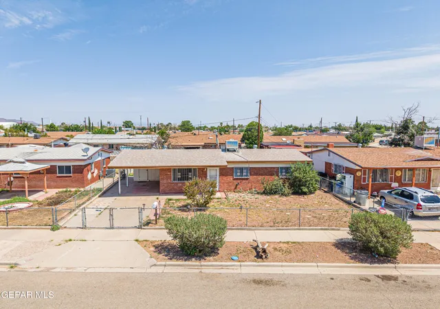 Photo 4 of Sale Pending at 5821 Vanguard Ct, El Paso, TX 79924 | MLS# 949071 | Listing updated on 2026-08-27