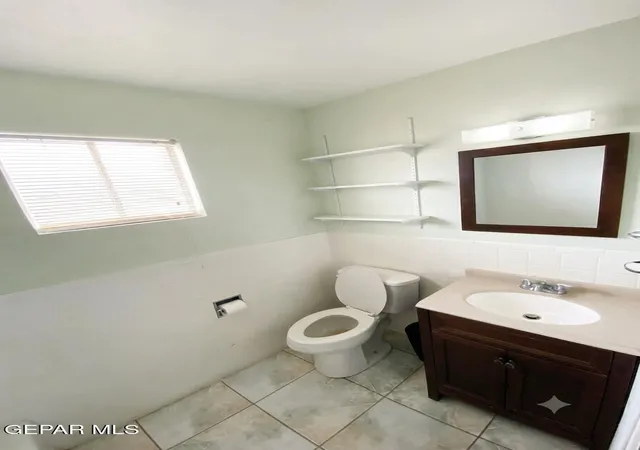5th image of 708 E Washington St, Anthony, TX 79821 | MLS# 949102
