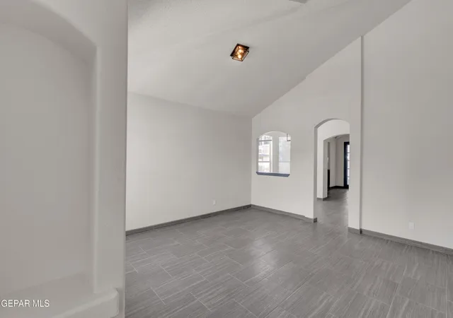 Photo 4 of Single family home for sale at 12532 Sun Spirit Dr, El Paso, TX 79938 | MLS# 949137 | Listing updated on 2026-09-17