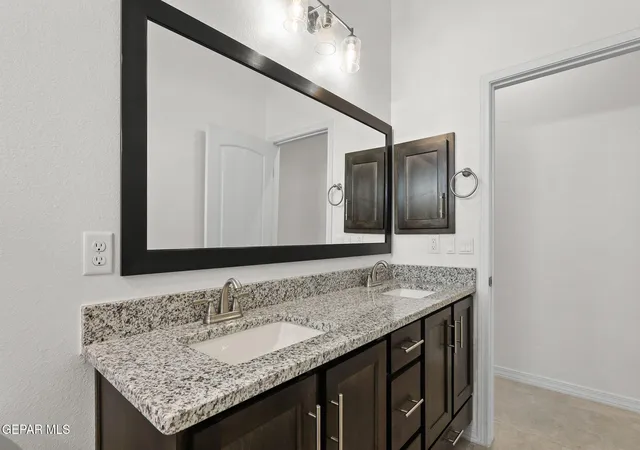 Photo 4 of Single family home for sale at 133 Wind Ml St, Sunland Park, NM 88063 | MLS# 949288 | Listing updated on 2026-09-16