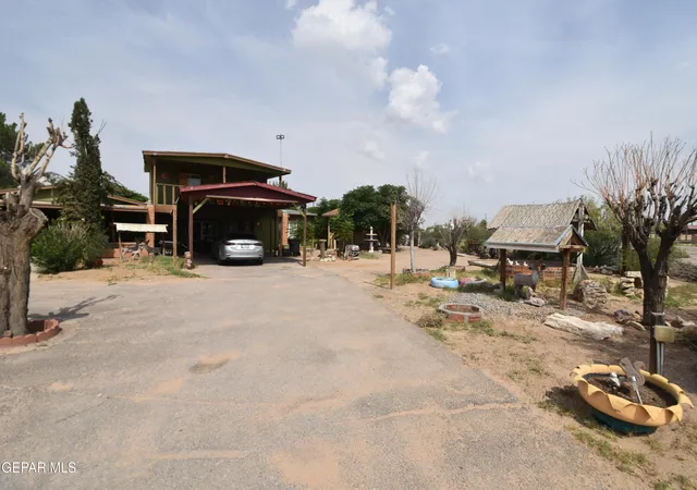 Photo 2 of Single family home for sale at 8141 Kiely Rd, Vinton, TX 79821 | MLS# 949199 | Listing updated on 2026-09-14