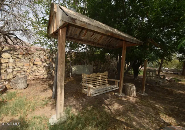 Photo 3 of Single family home for sale at 8141 Kiely Rd, Vinton, TX 79821 | MLS# 949199 | Listing updated on 2026-09-14