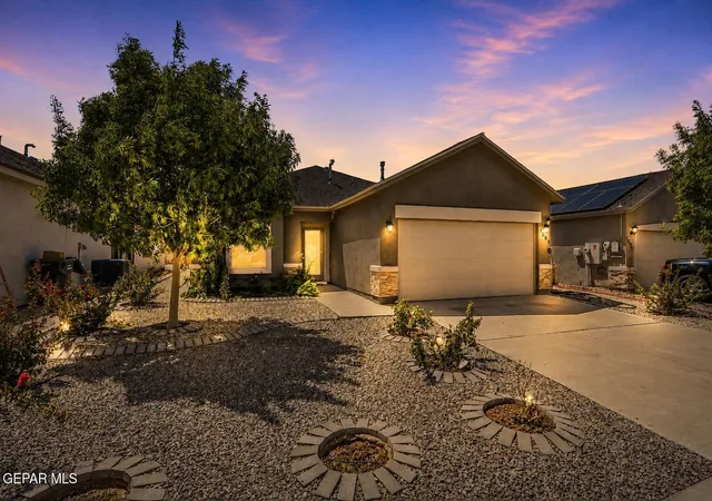 Photo 3 of Sale Pending at 1089 Summer Breeze Pl, Horizon City, TX 79928 | MLS# 949286 | Listing updated on 2026-10-22