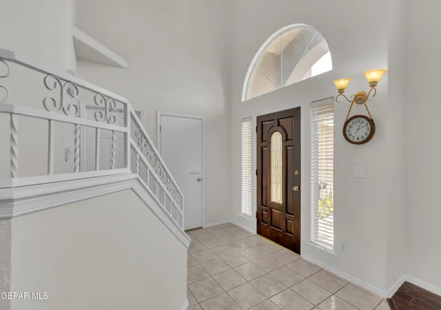 Photo 4 of Sale Pending at 6093 Los Pueblos Dr, El Paso, TX 79912 | MLS# 949157 | Listing updated on 2026-08-20