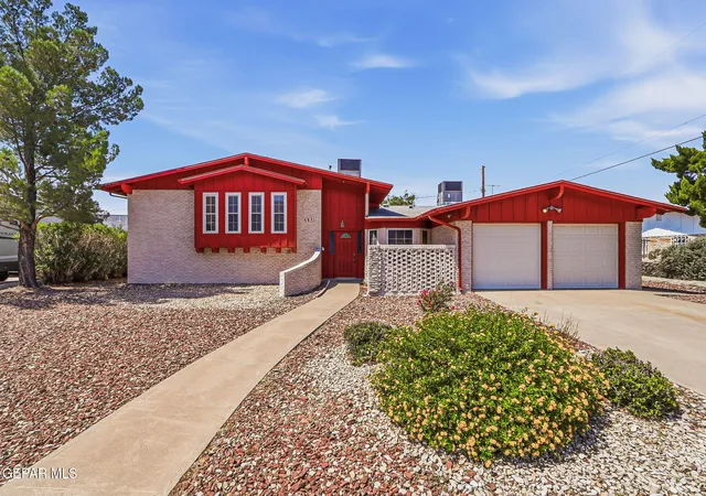 Photo 1 of Single family home for sale at 5821 Vista Corona Ct, El Paso, TX 79912 | MLS# 949165 | Listing updated on 2026-09-20
