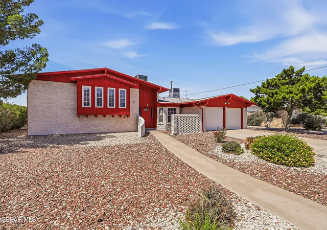 Photo 2 of Single family home for sale at 5821 Vista Corona Ct, El Paso, TX 79912 | MLS# 949165 | Listing updated on 2026-09-20