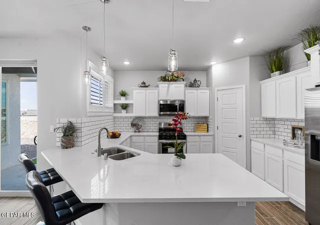 Photo 2 of Single family home for sale at 2529 Mike Price Dr, El Paso, TX 79938 | MLS# 949163 | Listing updated on 2026-08-17