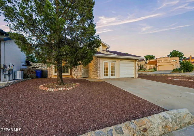 Photo 3 of Single family home for sale at 7420 Lakehurst Rd, El Paso, TX 79912 | MLS# 949302 | Listing updated on 2026-09-02