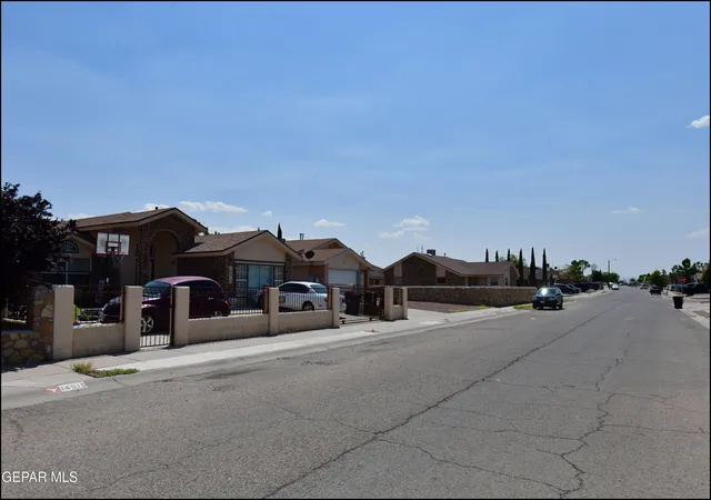 36th image of 14513 Desierto Bello Ave, El Paso, TX 79928 | MLS# 949192