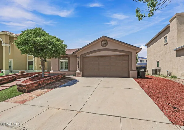 Photo 3 of Single family home for sale at 14049 Peter Noyes Dr, El Paso, TX 79928 | MLS# 949190 | Listing updated on 2026-10-04