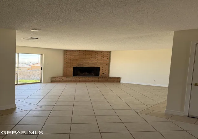 4th image of 8916 Leo St #A & B, El Paso, TX 79904 | MLS# 949230