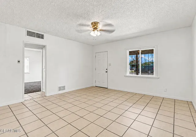 Photo 3 of Sale Pending at 512 Sierra St, El Paso, TX 79903 | MLS# 949437 | Listing updated on 2026-08-30