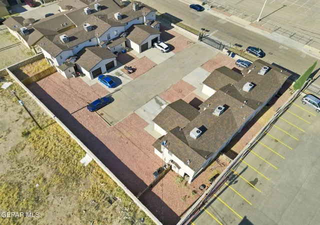 40th image of 8931 & 8935 Marks Dr, El Paso, TX 79904 | MLS# 949309