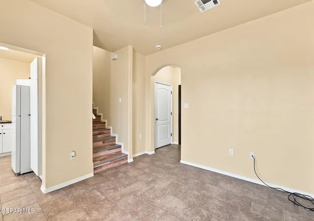 4th image of 8931 & 8935 Marks Dr, El Paso, TX 79904 | MLS# 949309