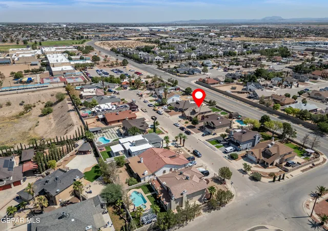 Photo 2 of Single family home for sale at 1462 Dos Deannas Dr, El Paso, TX 79936 | MLS# 949284 | Listing updated on 2026-09-11
